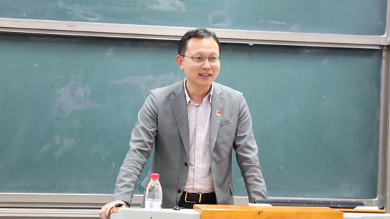 新闻2.png